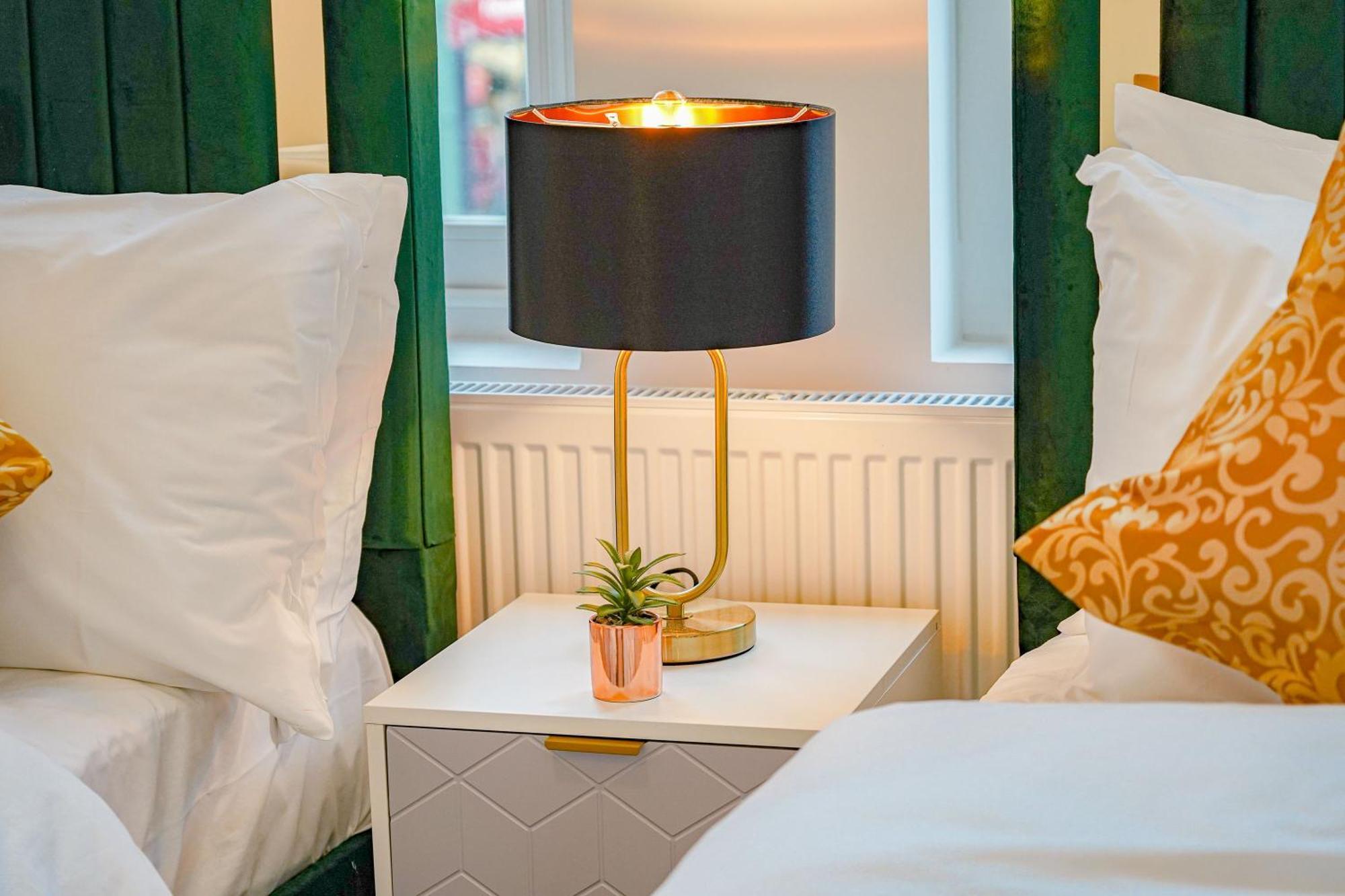 New Luxurious Stunning Block Apartments In Central Londra Esterno foto