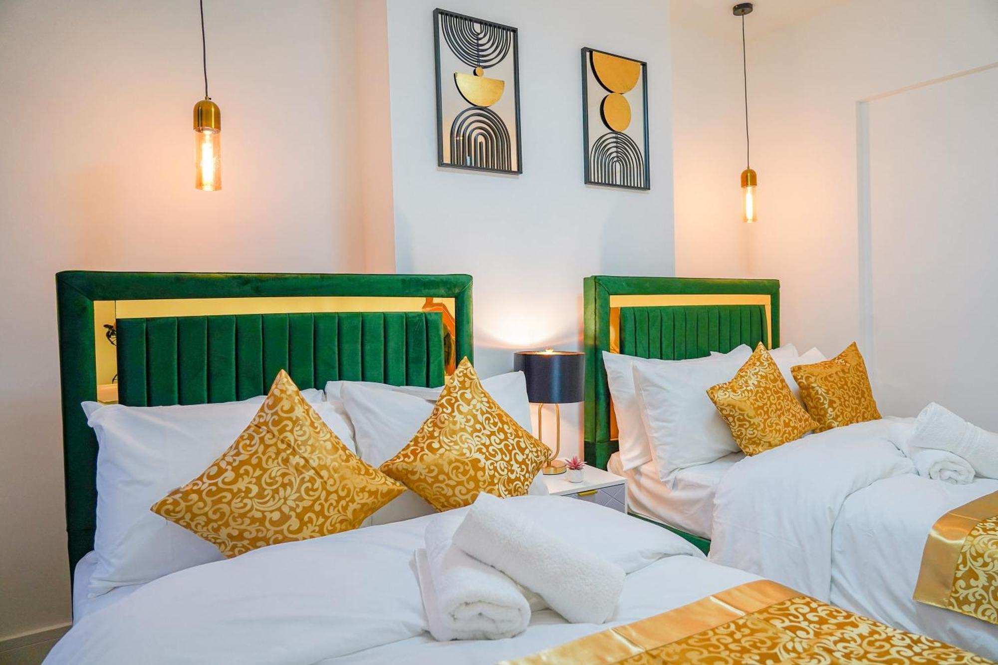 New Luxurious Stunning Block Apartments In Central Londra Esterno foto