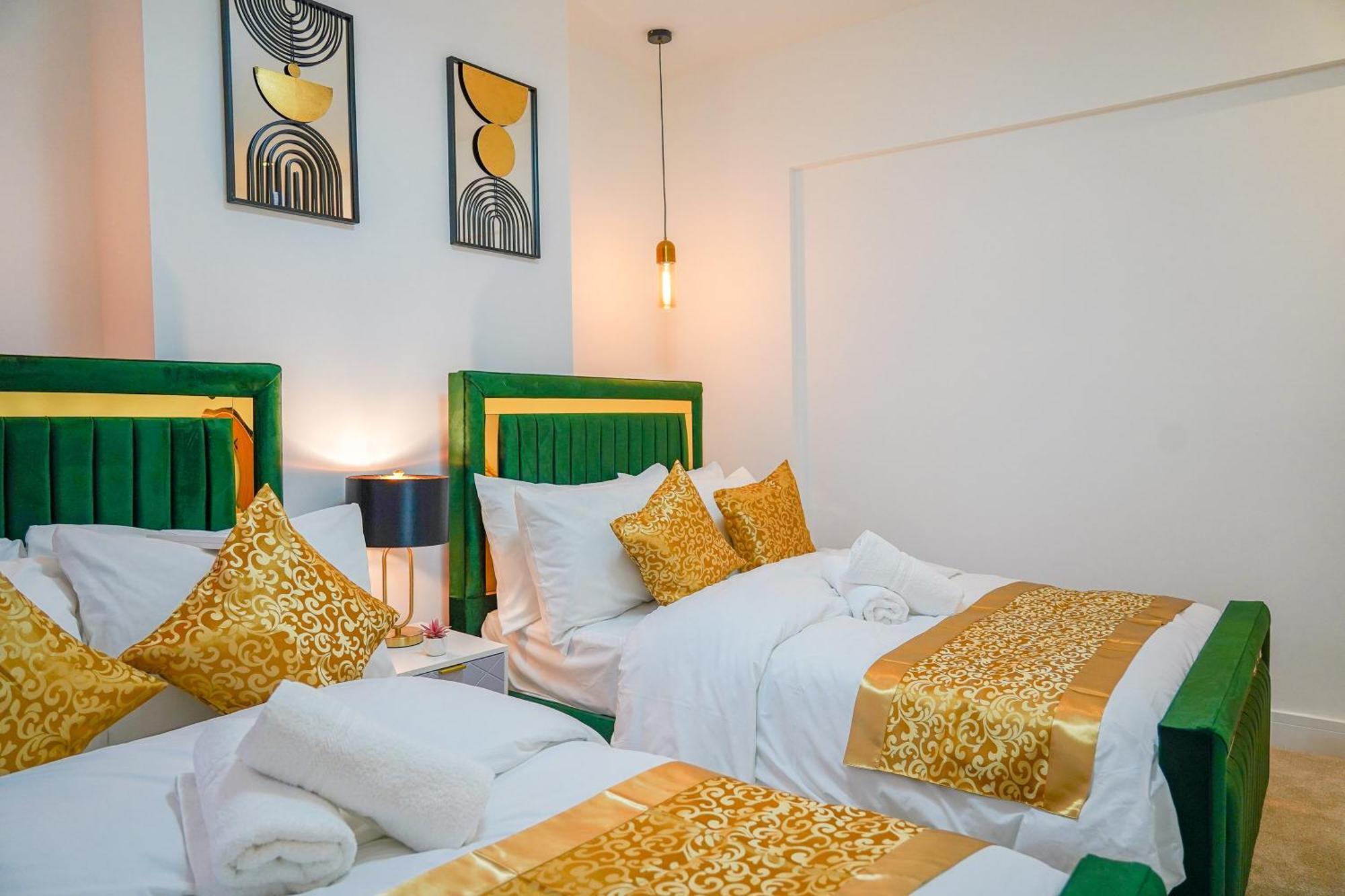 New Luxurious Stunning Block Apartments In Central Londra Esterno foto