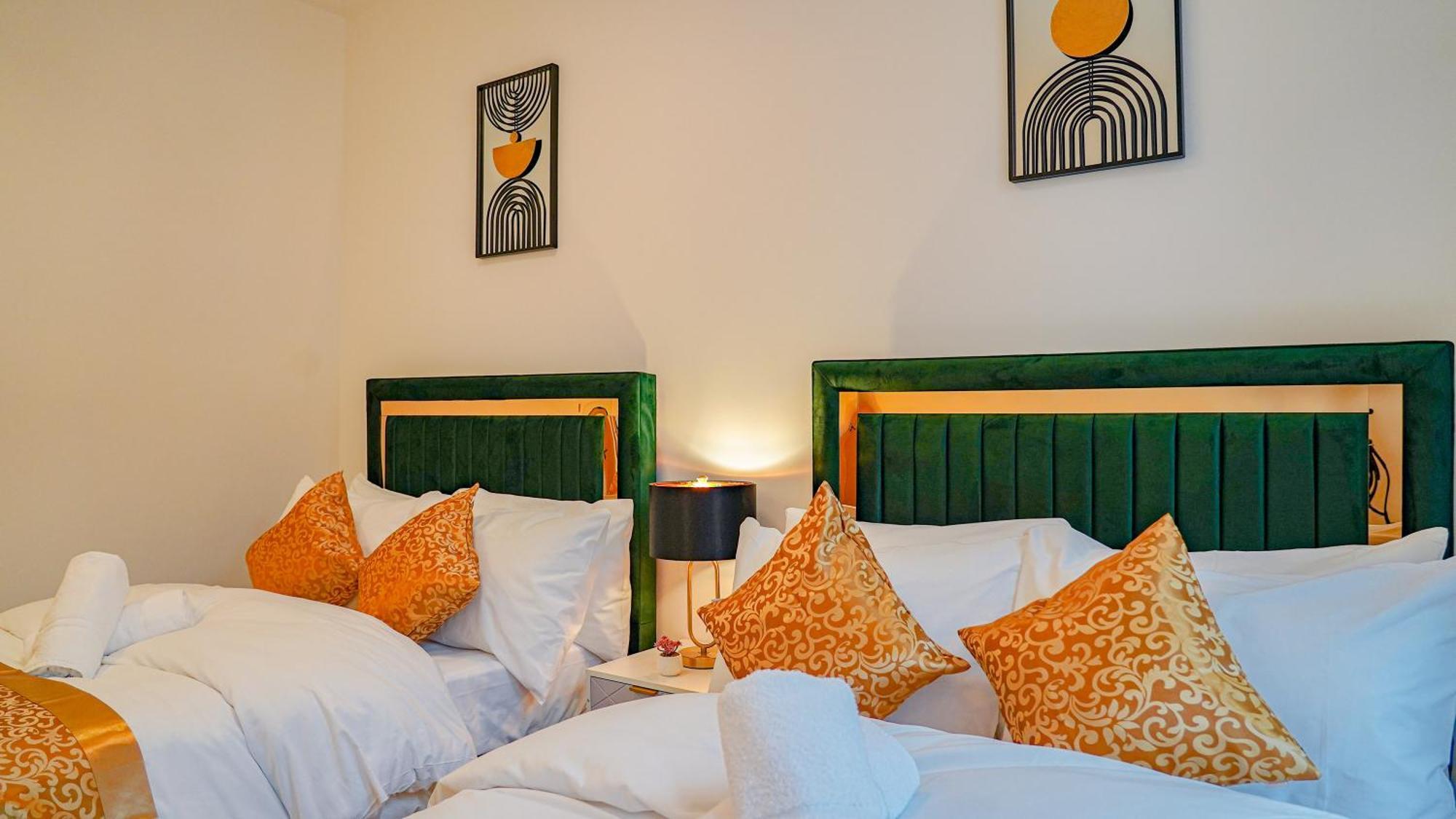 New Luxurious Stunning Block Apartments In Central Londra Esterno foto